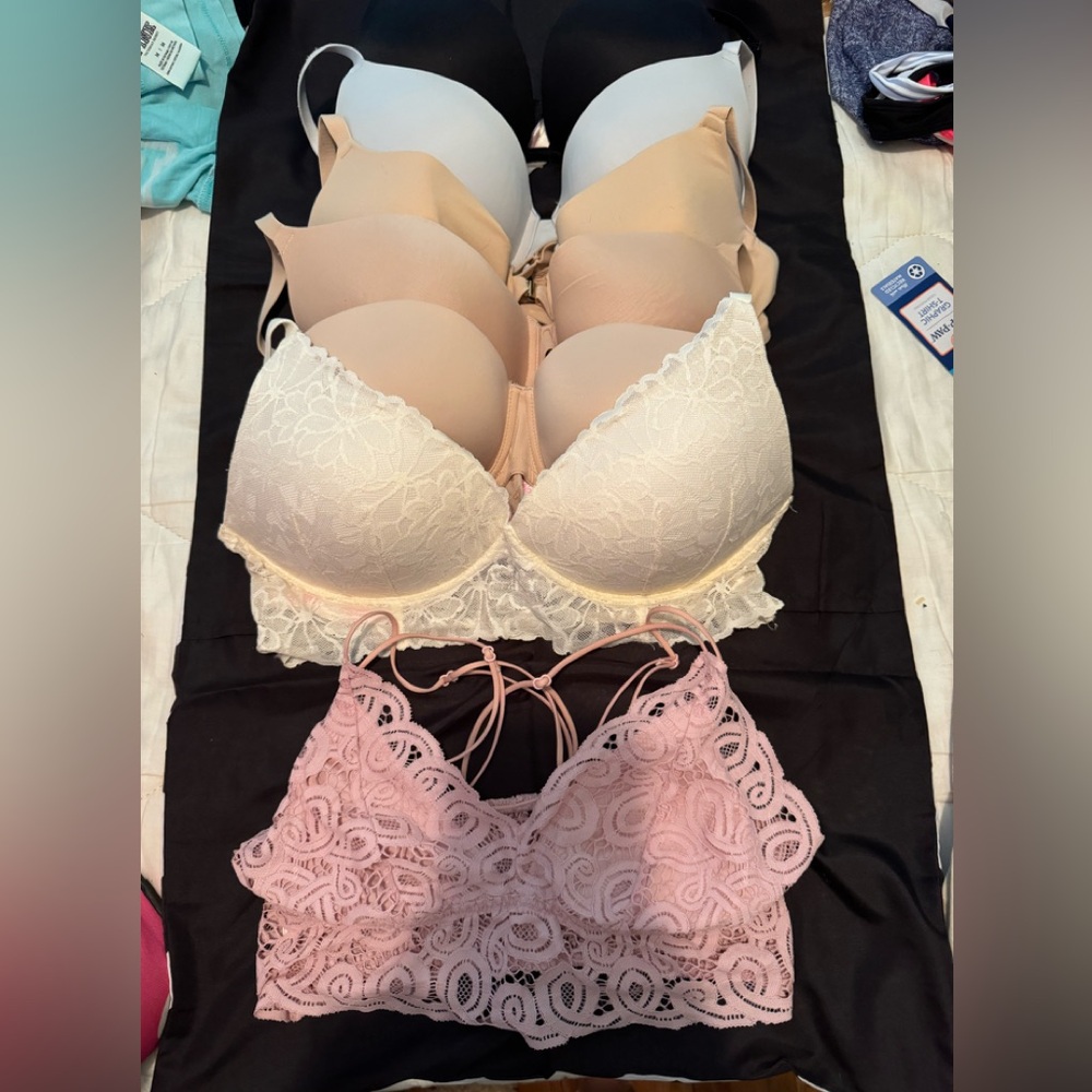 7 bra bundle (mostly Victoria Secret)